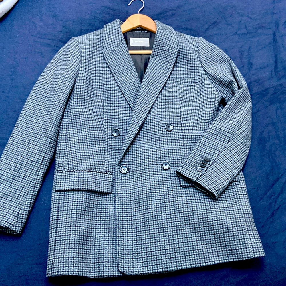Oversized wool blazer